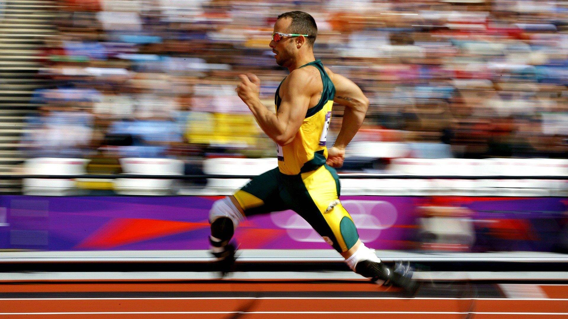 心系老东家！朴成现身工体看台，深情观战国安引热议