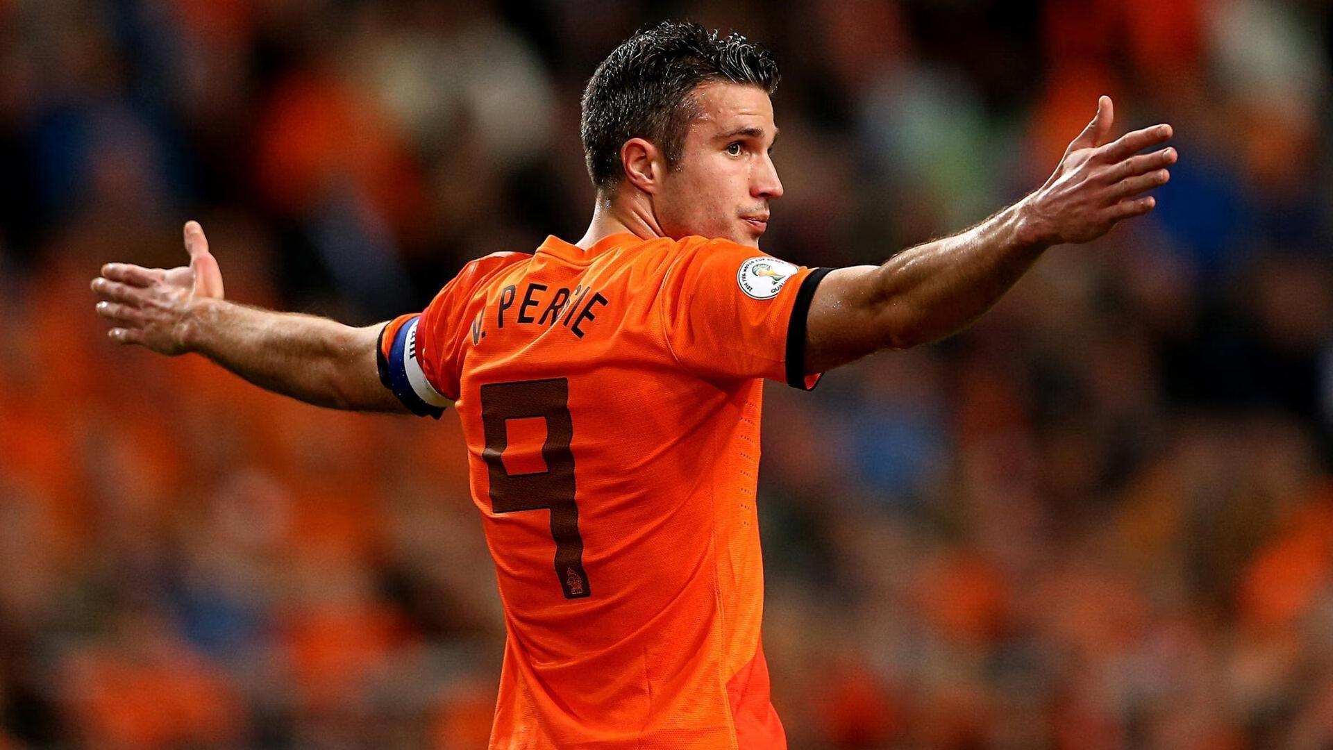 争议判罚！法比奥突入禁区倒地获点又被VAR取消